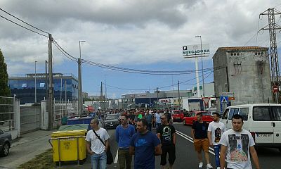 17-07-20 FolgaMetalPiquetesFerrol04.jpg